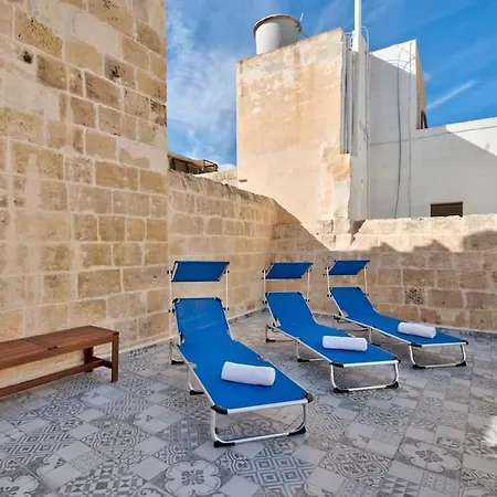 Old 4 By Vallettastay *